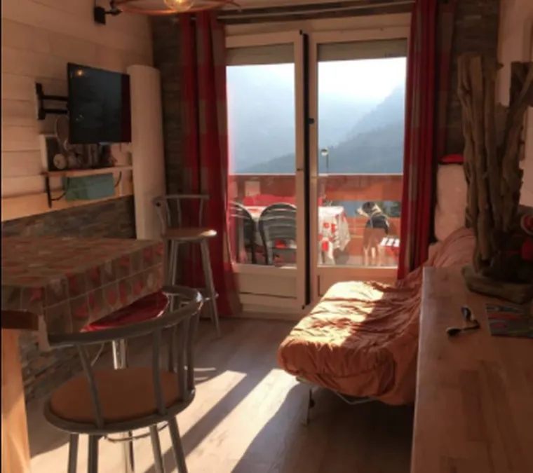 Chez Nadine, Pleynet, La Principauté du Haut-Bréda